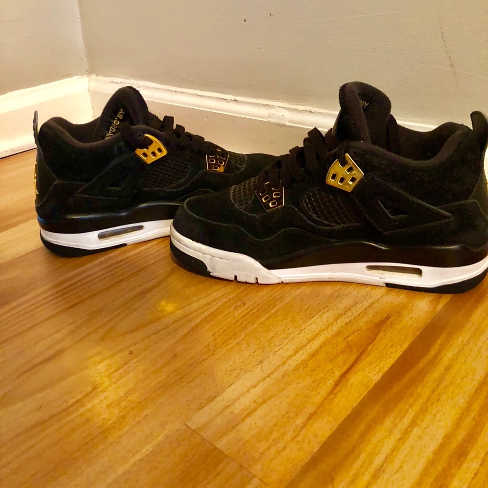 Air Jordan’s 4’s - Picture 1 of 2